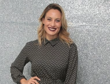 Η Ελεονώρα Μελέτη σε μια τρυφερή στιγμή με την μερικών εβδομάδων κόρη της! (φωτό)